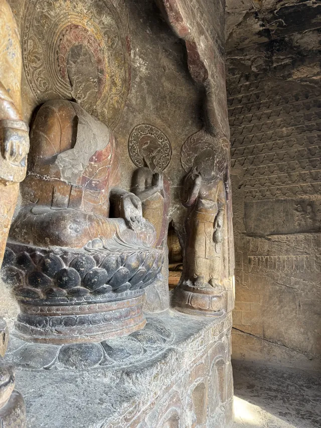 江浙滬牛馬週末特種兵｜響堂山石窟+水浴寺