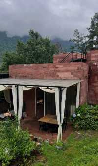 張家界民宿天花板被繡球&森林治癒的完美假期