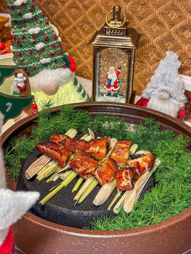 看！是聖誕樹深圳約會漂亮飯吃上了！！！