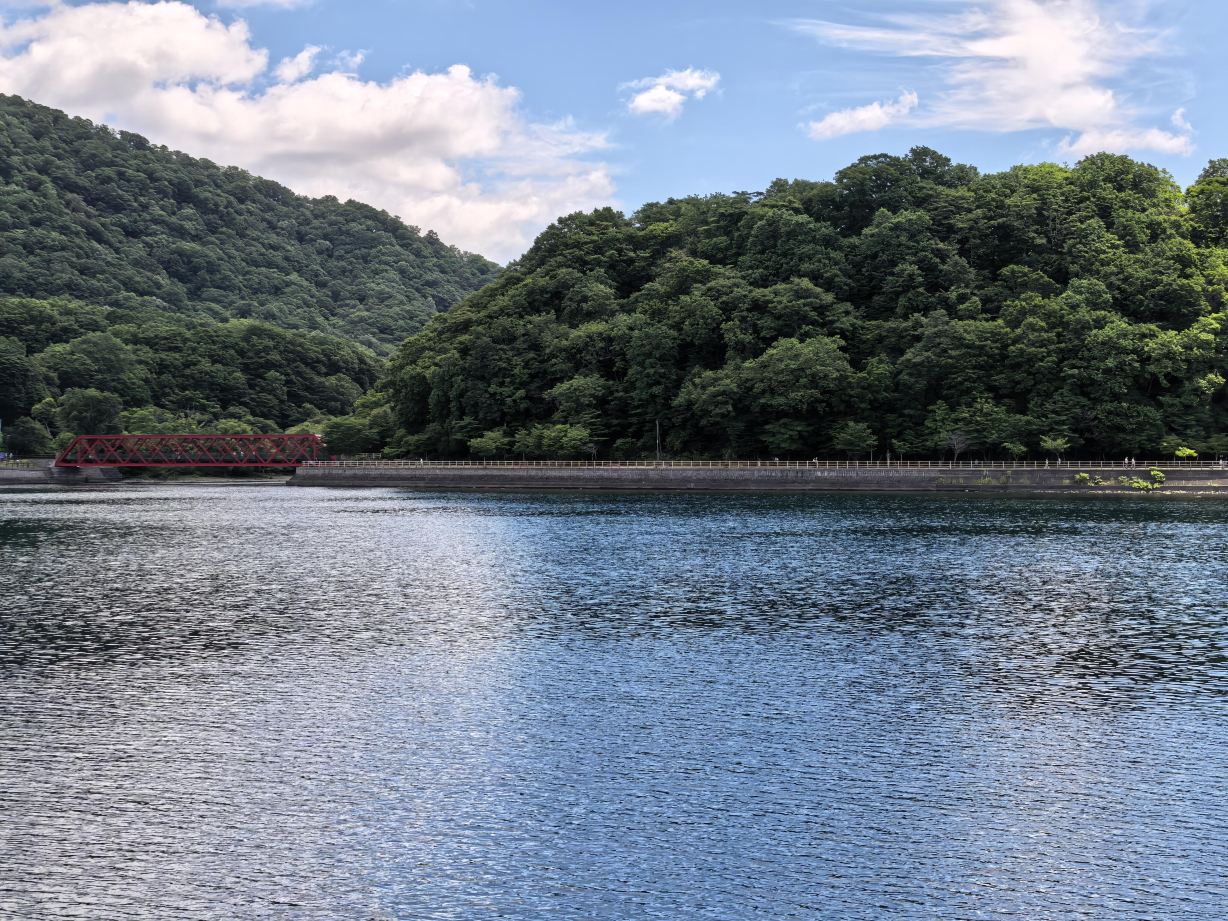 支笏湖が魅せる、時を超えた青の静寂。 | Trip.com 千歳