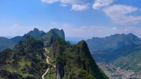 Guizhou Northwest 5-Day Off-the-Beaten-Path Road Trip — traveler post in Bijie