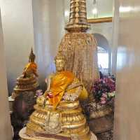 วัดภูเขาทอง