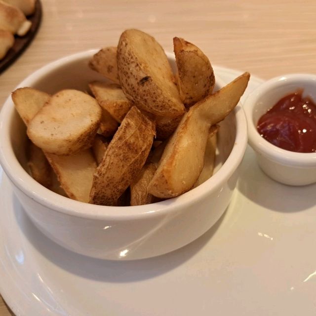 🍕PizzaHut⭐高質豐富晚市4人套餐🥂點芝扭扭芝心批😍