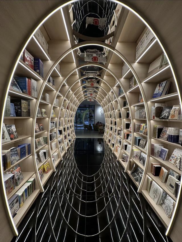 📚深圳打卡書店-深圳前海愈欣書院📖 📚深圳打卡書店-深圳前海愈欣書院📖