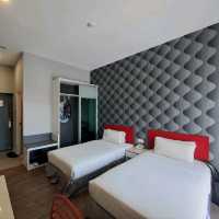 CENANG PLAZA HOTEL : BY THE BEACH HOTEL