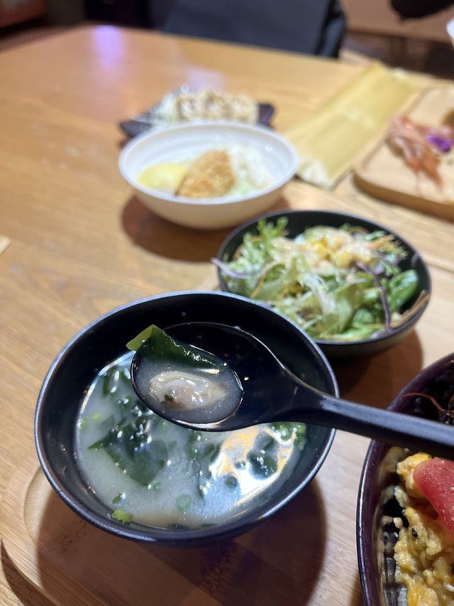 觀塘工廈抵食精緻定食