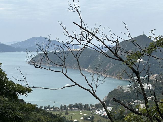 Wong Nai Chung trail down to Stanley