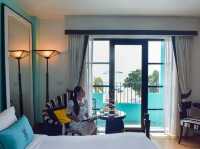 ave Hotel Pattaya  โรงแรมสุดคลาสสิคสไตล์ไมอามี
