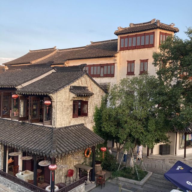 Friendly Ba Cheng Street in China