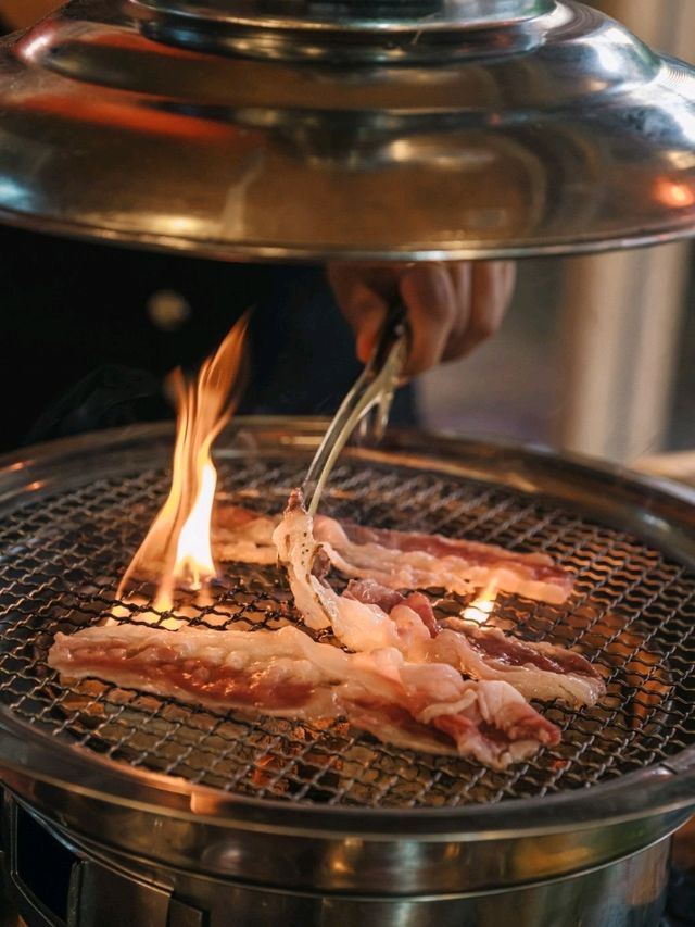 ร้านบุฟเฟ่ต์เนื้อย่างเปิดใหม่ หลักร้อยไม่จำกัดเวลา