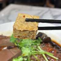 厚福街新開米線鋪．台灣藥膳米線