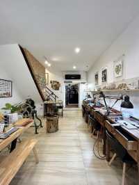 กาแฟเข้มข้น ที่ MEJAI JEWELRY STUDIO เมืองจันท์