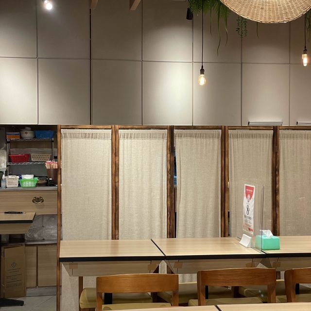 大角咀｜美味又大份泰菜。Orange Elephant Thai Restaurant