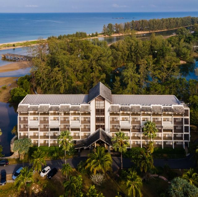 The Hotspring Beach Resort & Spa