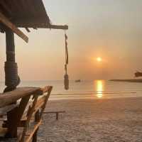 ยามเย็นที่หาดสะพลี 