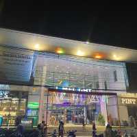 เดินคลายร้อนที่ห้างในเมืองภูเก็ต Limelight Avenue