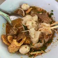 กุ๊กกิ๊กสูตรมะนาว ก๋วยเตี๋ยวต้มยำสูตรเด็ดบางแสน 🔥