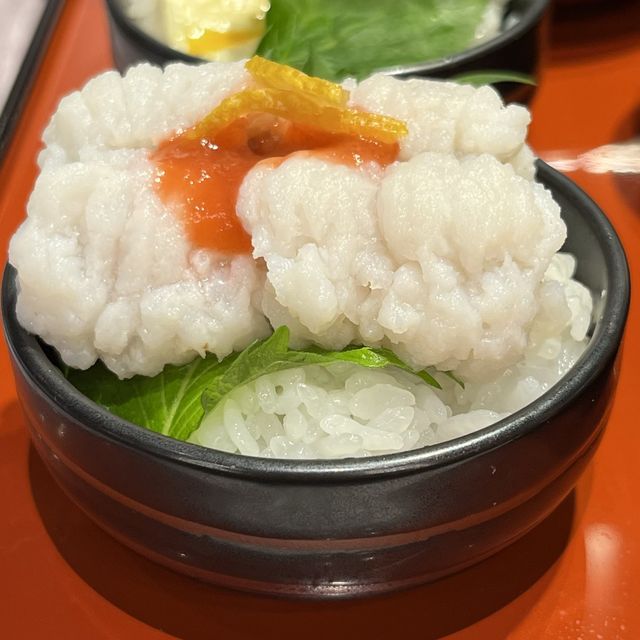 【京都・祇園四条】8種のおちょこ丼ランチが味わえる「祇園かんかんでり麗」