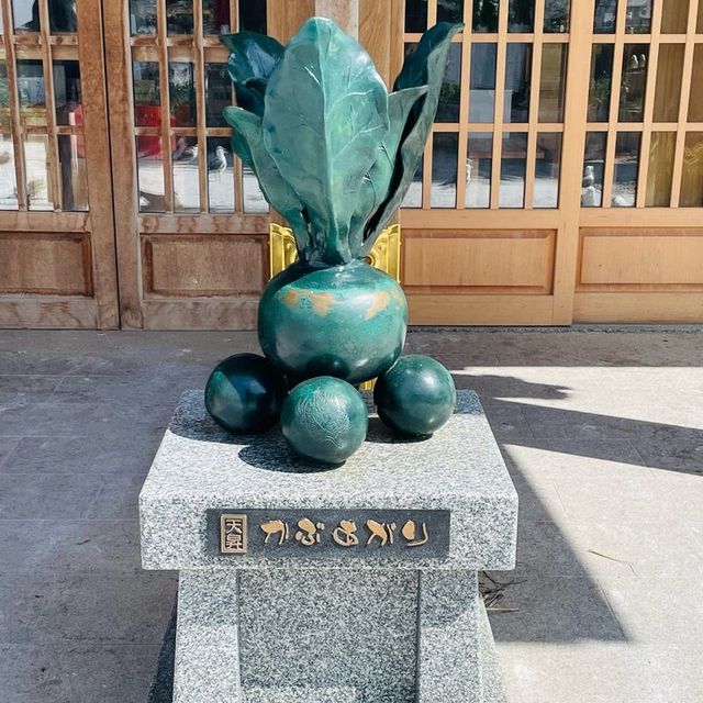 【青森県/蕪島神社】4万羽のうみねこと遭遇できる神社