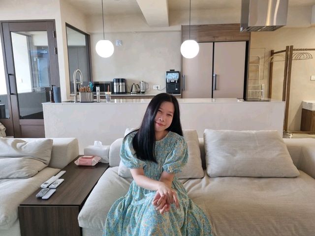 인생샷이 수없이 나오는 부산 광안리 해수욕장 '고즈넋 머무르다' 감성숙소