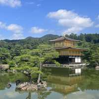 A golden Temple of dreams 