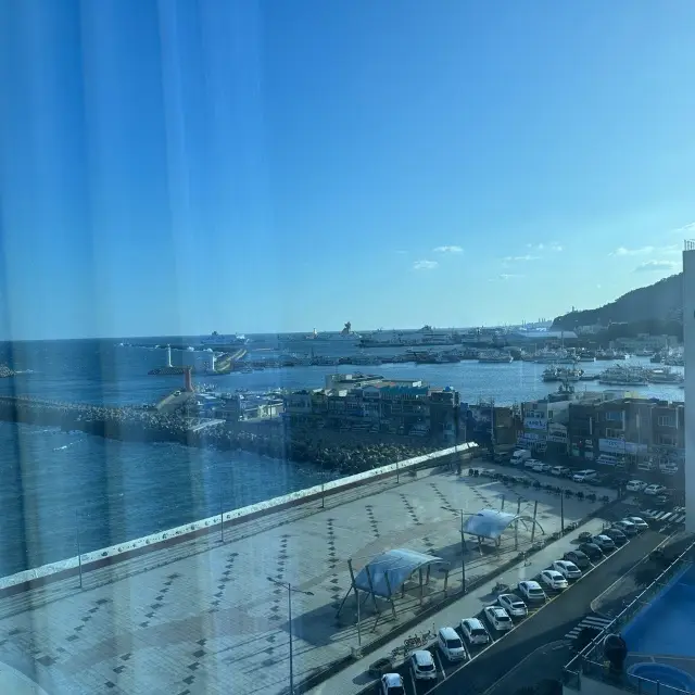 Endless Blue Ocean-Sky View RegentMarine Jeju