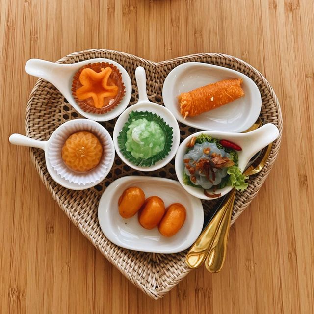 Mallika Sweet treats Pattani