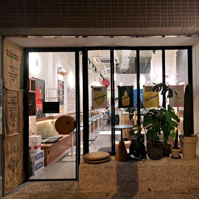 ✨旺角東高人氣隱世高質咖啡店☕食物好正💕打卡必食📸