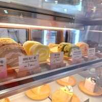 🍰 Sweet Hug @ Penang International Airport