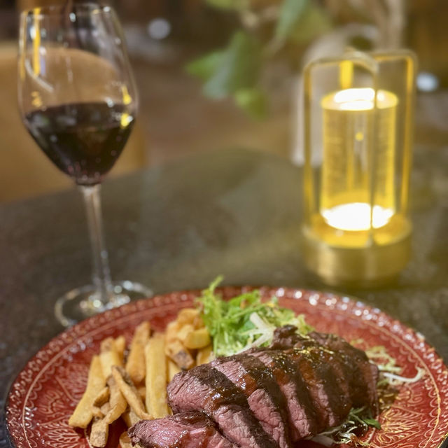 簡單又舒適的西餐廳 簡單又舒適的西餐廳