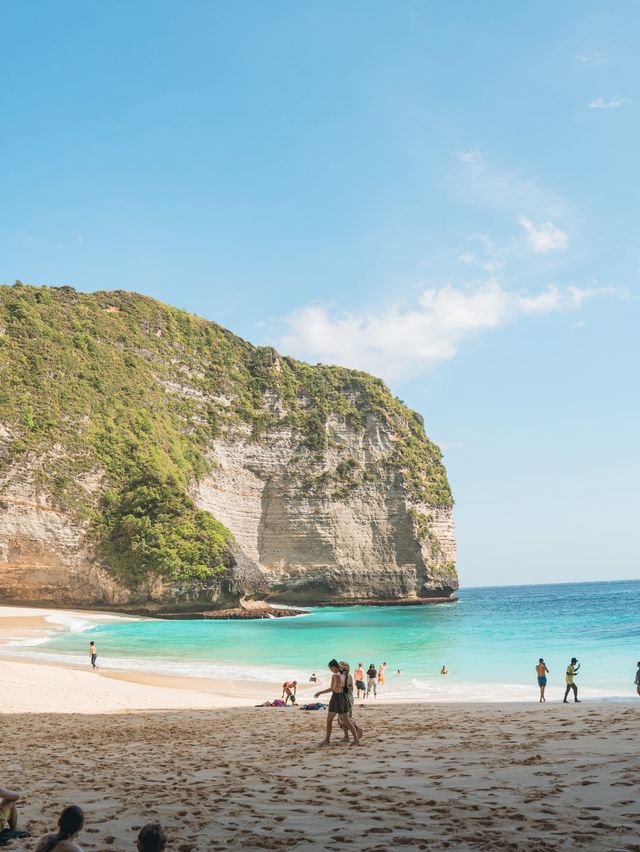 【インドネシア】バリ島から船で50分！絶景すぎるペニダ島のビーチ！