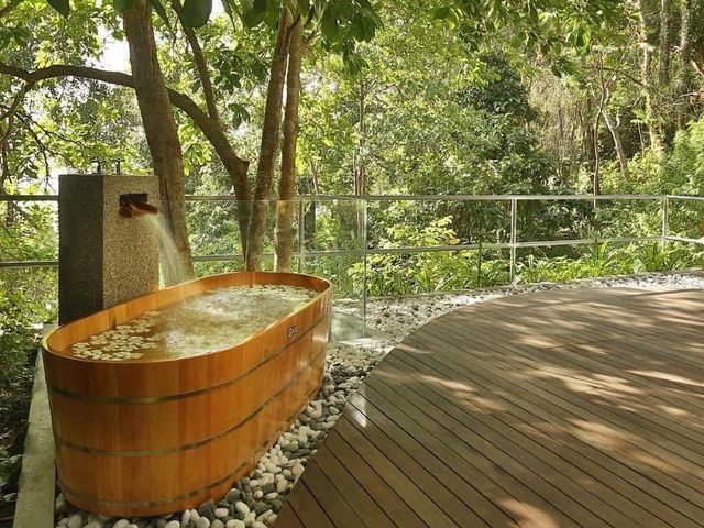 Ambong Ambong Rainforest Retreat