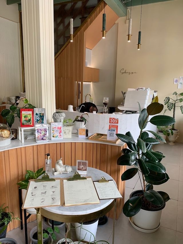 Schizzi Cafe. สไตล์อิตาลี ☕️🤎