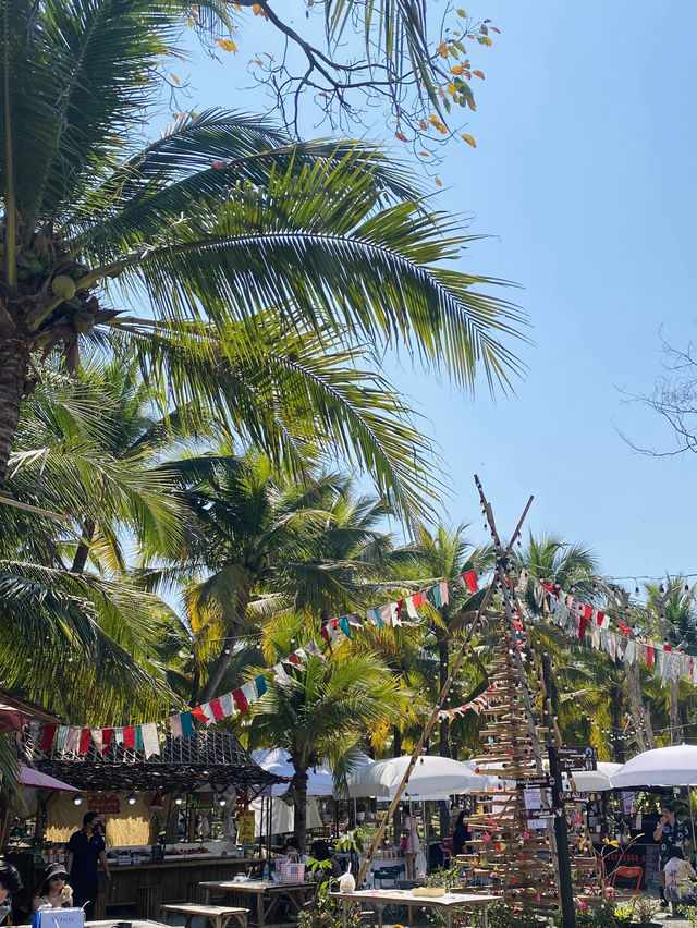 🇹🇭 A Day at Chiang Mai's Ba Pao Flea Market