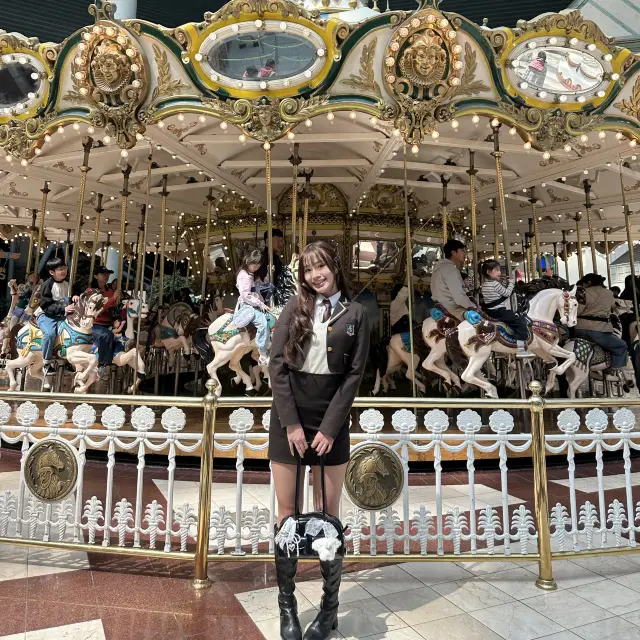 Explore Lotte World with school uniform 🏫 