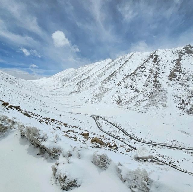 Chang La Pass