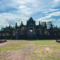 ปราสาทหินเมืองต่ำ