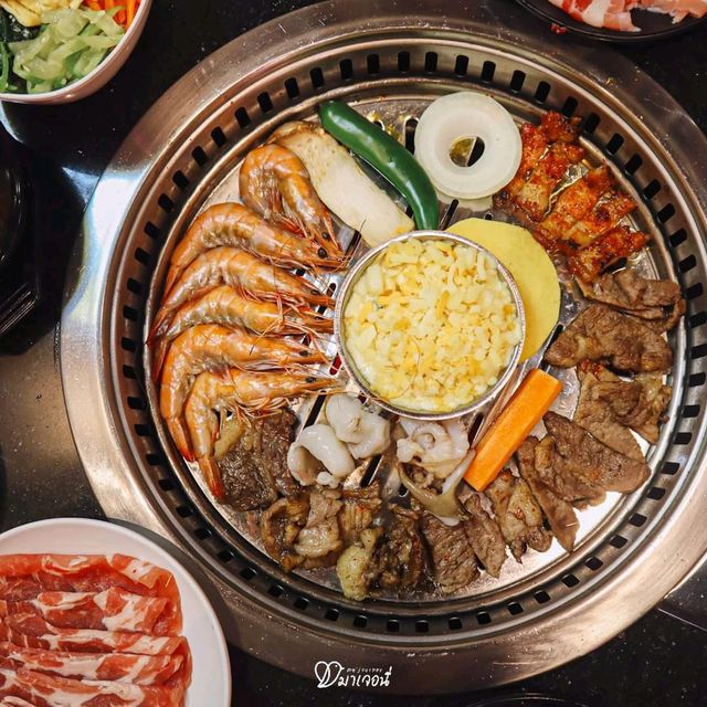 ร้านบุฟเฟ่ต์ปิ้งย่างเกาหลีสุดคุ้ม
