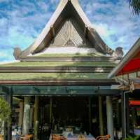 เดทดินเนอร์วันศุกร์ บุฟเฟ่ต์ในภูเก็ตที่ ชามไทย 
