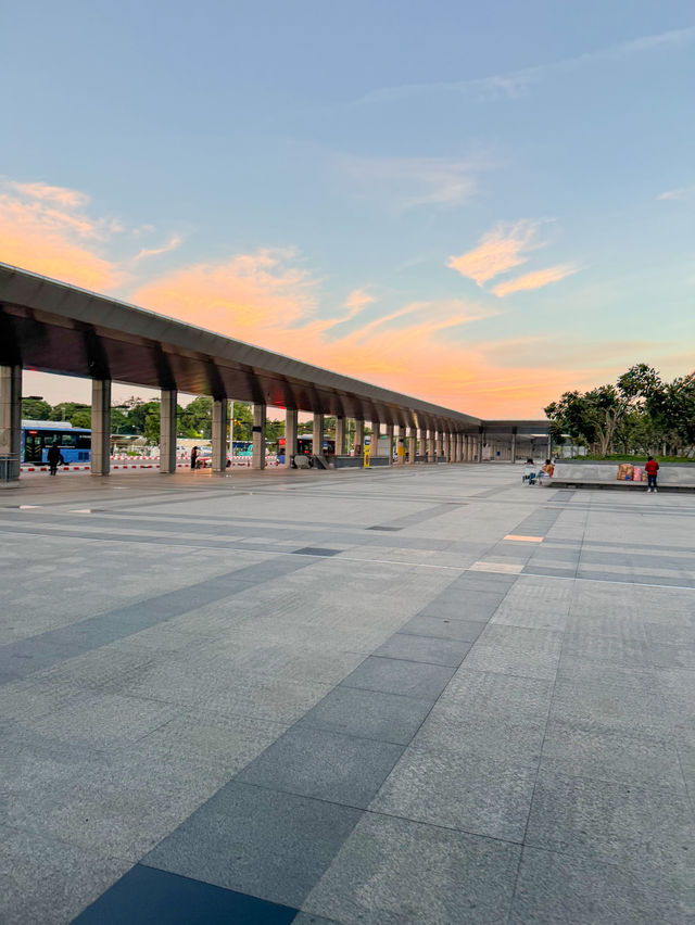 【🇱🇦→🇹🇭】タイ最北端、国境の街ノンカーイからバンコクへ❣️ 🚂 タイ国鉄の寝台列車体験
