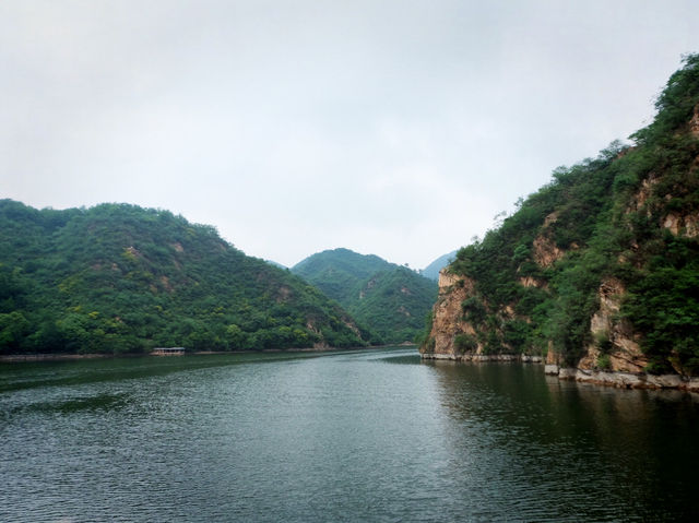 Huanghuacheng Great Wall กำแพงเมืองจีนติดทะเลสาบ