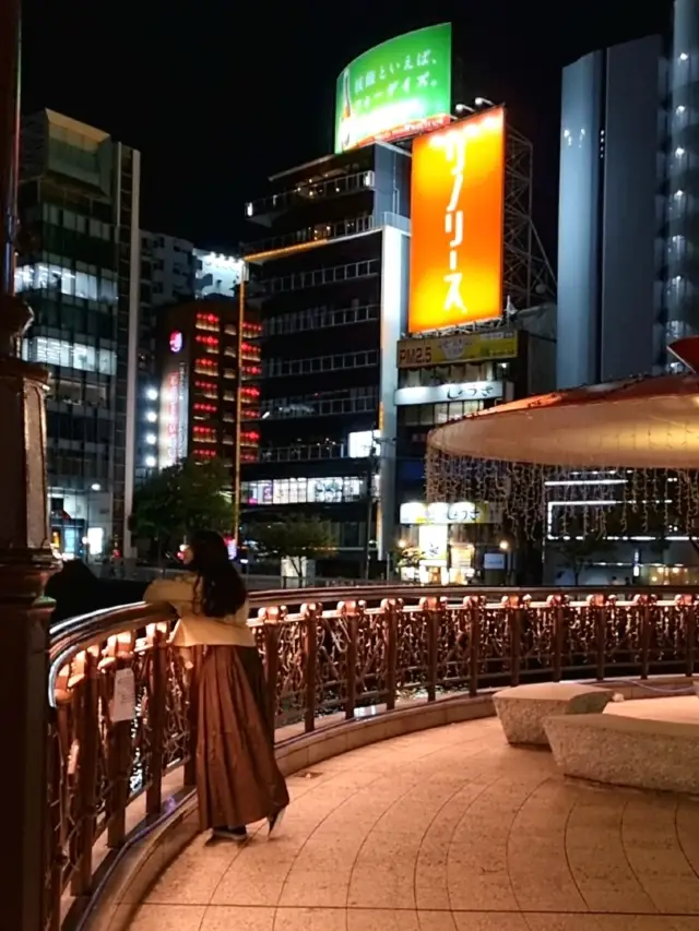 福岡旅遊必去景點：擁有美麗夜景的那珂川屋台街