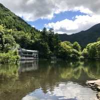 由布院金鱗湖-美麗風景，神秘鳥居，大分縣的代表景點。
