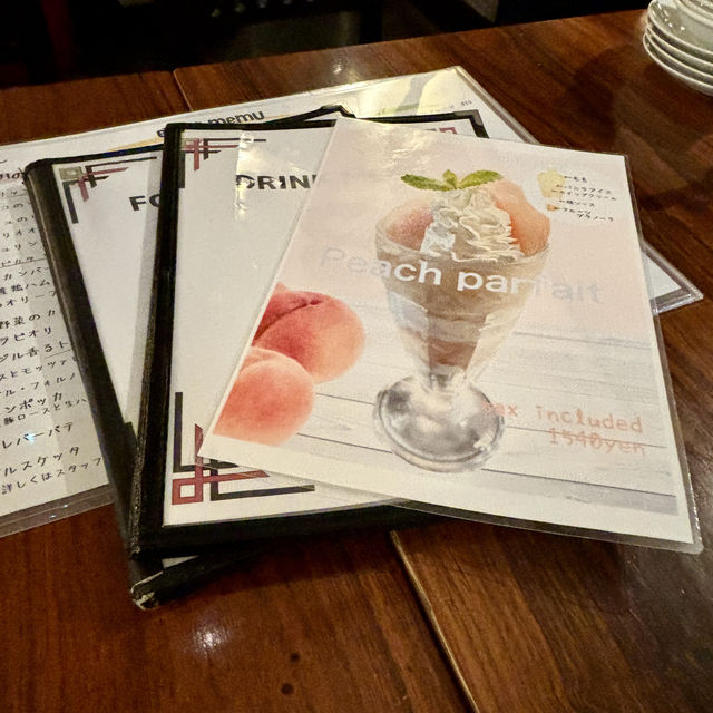 【札幌・すすきの】夜パフェを楽しめるイタリアンダイニングバー「エイトライスフィールド カフェ すすきの店」