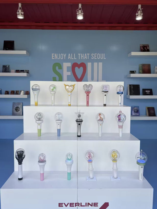 서울광장에서 야외데이트🎈