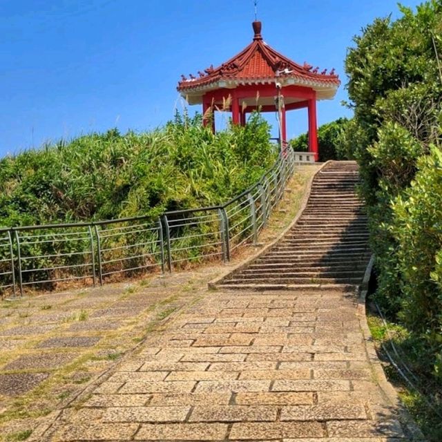 【金山】以其壯觀的海岸景色和特殊的地理景觀成為旅遊亮點