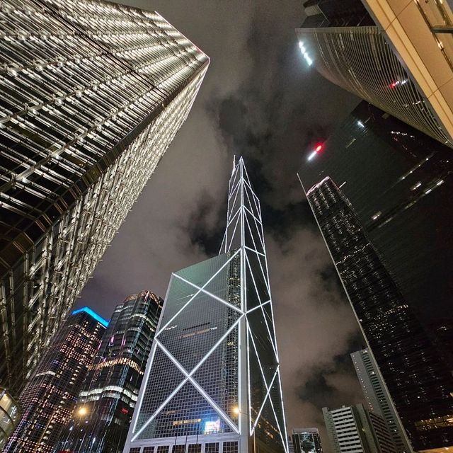 The Most Instagrammable Spot Below Bank of China: A Photographer's Dream
