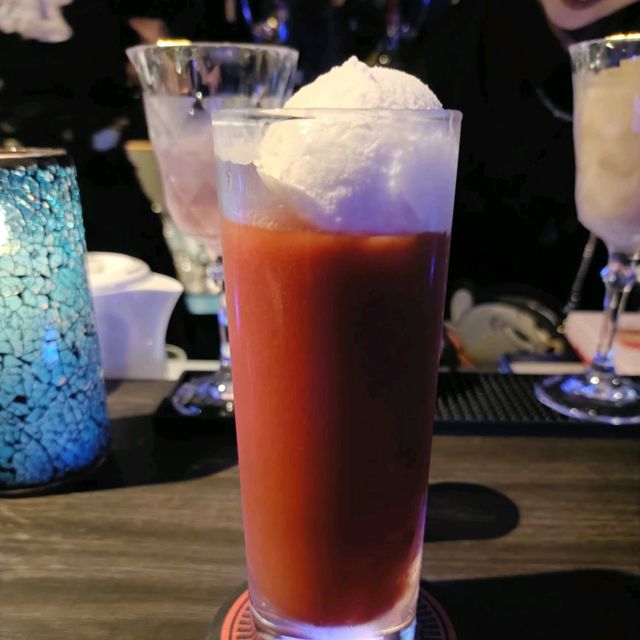大阪宗右衛門町✨Cafe&BAR ヴァンパイアサイド -DEEP BLUE-
