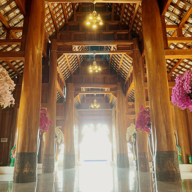 อลังการ “วัดเด่นสะหลีศรีเมืองแกน” 