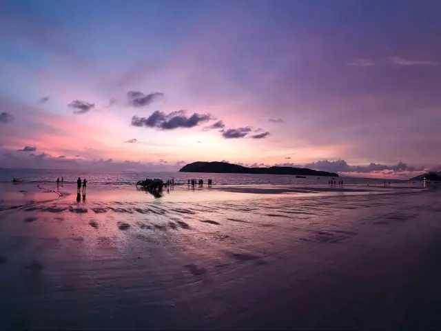 蘭卡威珍南海灘，拍攝迷人日落景色的絕佳去處